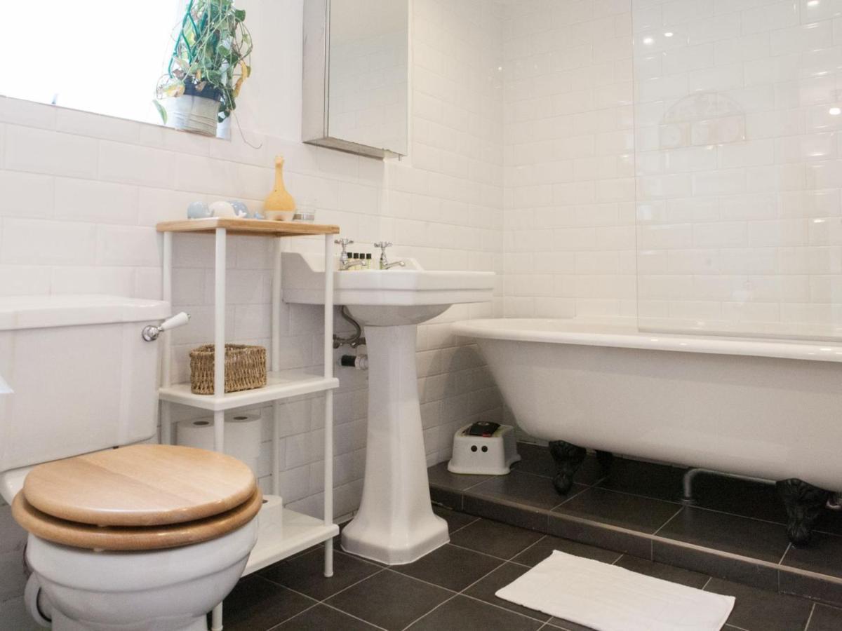 Pass The Keys Garden In Stockwell Appartement Londen